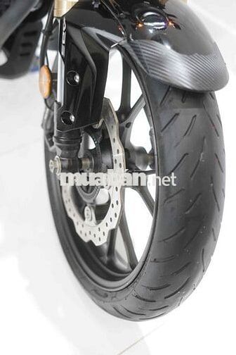 Honda CB300R Bạc 10000 km