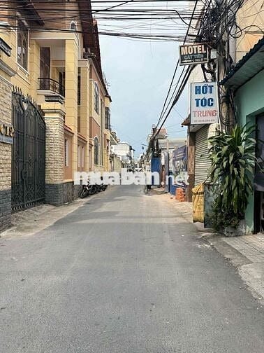 Bán Nhà 2 Mặt Tiền Kinh Doanh Buôn Bán Ngay Ngã 4 Tân Phong