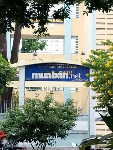 Tân Phú -Lê Thúc Hoạch ,gần trường THPT Trần Phú,nhà cũ tiện xây mới