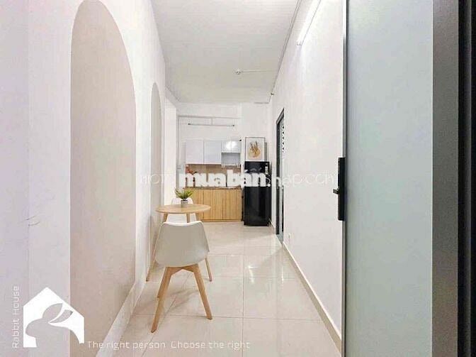 CĂN HỘ 2 PHÒNG NGỦ NGAY TRUNG TÂM QUẬN 10, BAN CÔNG, MÁY GIẶT RIÊNG