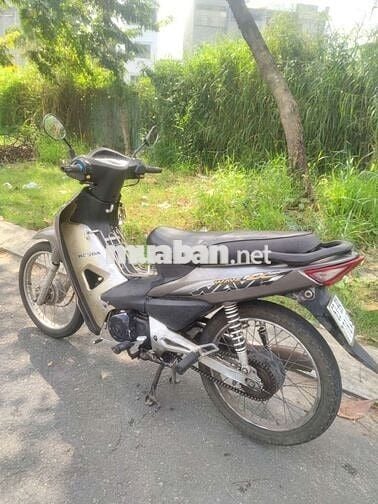 Kẹt tiền trọ ra đi xe wave tàu