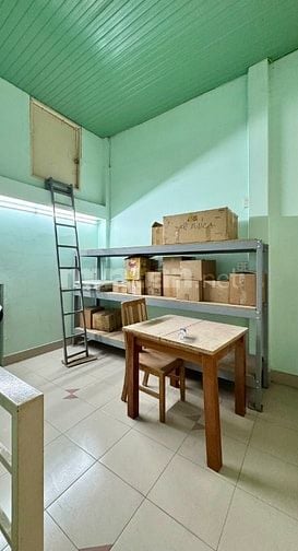 Cho thuê MTKD Luỹ Bán Bích, 4x11m, cấp 4 Có lửng, Giá 15 triệu ko TL