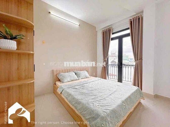 CĂN HỘ 2 PHÒNG NGỦ NGAY TRUNG TÂM QUẬN 10, BAN CÔNG, MÁY GIẶT RIÊNG