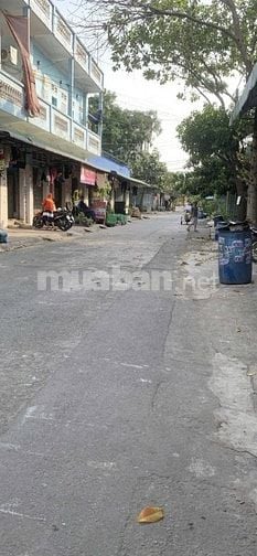 BÁN NHÀ MẶT TIỀN KINH DOANH + 4 PHÒNG TRỌ TẠI AN BÌNH, DĨ AN  Giá 3ty2