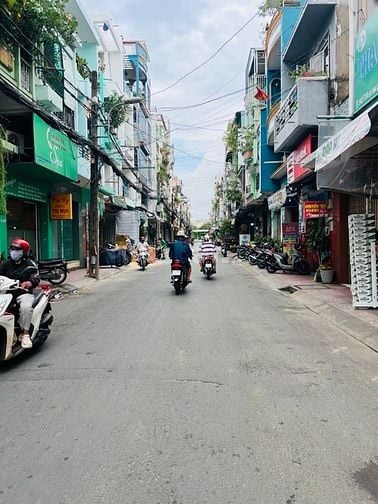 Bán nhà HXT, đường Lạc Long Quân, 57m2, 4 tầng, nhỉnh 8 tỷ. 