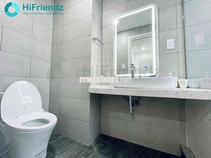 Cho thuê căn hộ 1 phòng ngủ thiết kế hiện đại ngay trung tâm quận 10