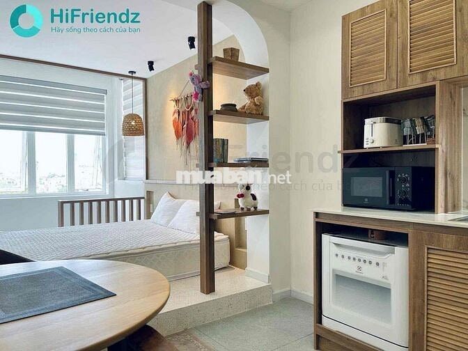 Cho thuê căn hộ 1 phòng ngủ thiết kế hiện đại ngay trung tâm quận 10