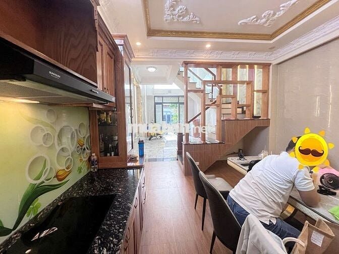 Nhà 1 trệt 2 lầu + lửng đường Lê Văn Khương, gần Metro Quận 12