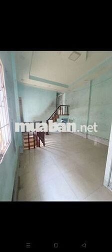 Cho thuê nhà nguyên căn 4x20 trệt lầu 3pn ( mặc tiền đường Trần Tấn )