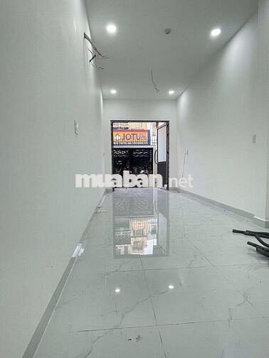 Cho thuê nhà mặt tiền Đường 3/2, P.6, Q.10 vị trí vàng ngay trung tâm