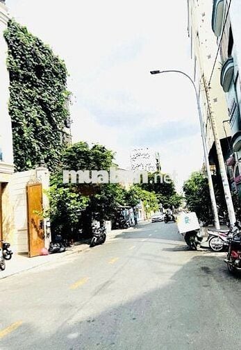 Cho thuê nhà 212D Nguyễn Văn Nguyễn, Phường Tân Định, Quận 1.