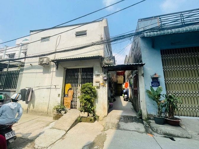 Bán nhà mặt tiền kinh doanh hẻm 8m Bùi Tư Toàn, Quận Bình Tân, 8x16m
