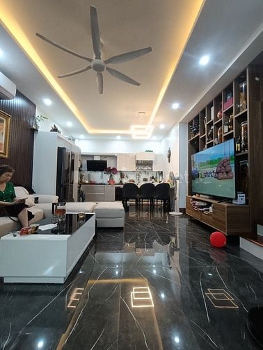 Bán nhà Nguyễn Khuyến 45m2, ô tô tránh, phân lô, nhà mới. 15,9 tỷ