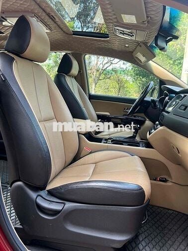 Kia Sedona 2016 3.3L GATH - 80000 km