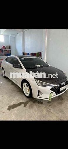 Hyundai Elantra 2019 Sport 1.6 AT - 134000 km