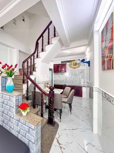 🏠 BÁN NHÀ MẶT TIỀN NGAY KHU SINH VIÊN - QUẬN 9