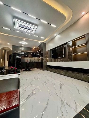 NHÀ 2 TẦNG MỚI ĐẸP, FULL NỘI THẤT ĐƯỜNG HOÀ PHÚ 19, GẦN BIỂN