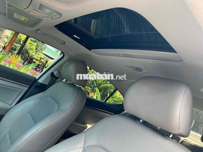 Hyundai Elantra 2017 2.0 AT - 90000 km