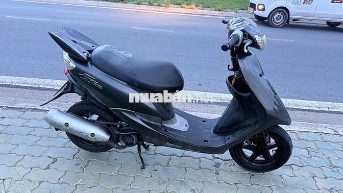 Xe máy 2 thì 50cc màu Xám đã qua sử dụng