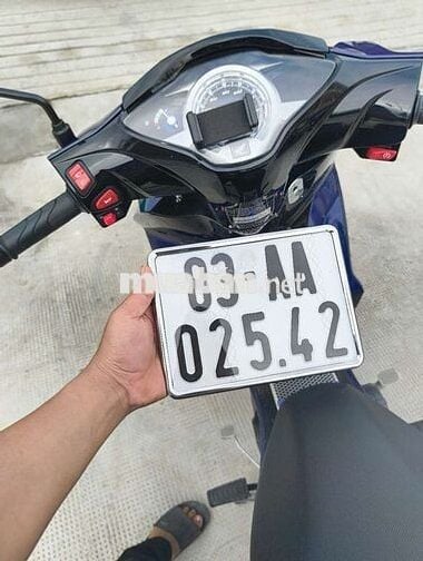 Honda Future Xanh 2000 km