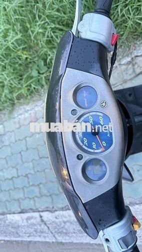 Xe máy 2 thì 50cc màu Xám đã qua sử dụng
