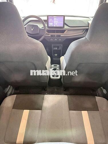 VinFast VF3 2024 Trắng - Thuê pin