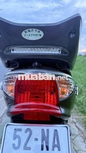 Xe máy 2 thì 50cc màu Xám đã qua sử dụng