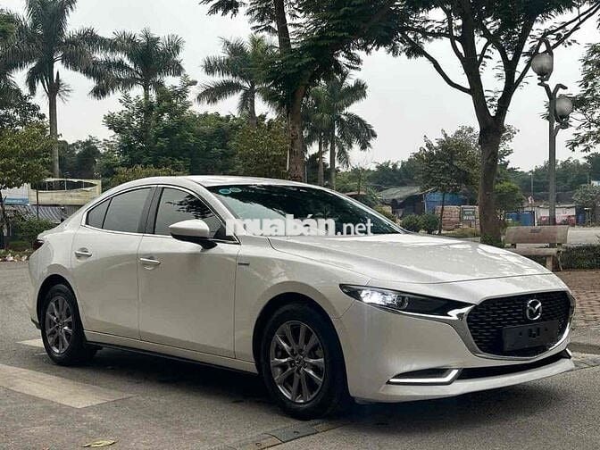 Mazda 3 1.5L Luxury 2020