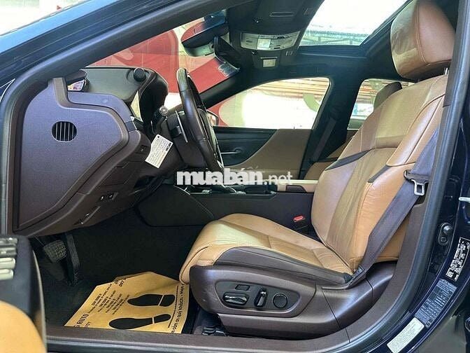 Lexus ES 2021 250 - 85000 km