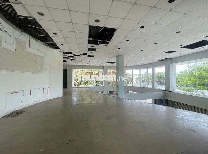 CHO THUÊ LÔ GÓC 2 MẶT TIỀN ĐIỆN BIÊN PHỦ VỊ TRÍ VIP