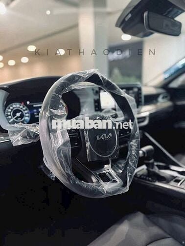 Kia K5 2.0 Premium Vin 2024 mới 100% giảm 85 triệu