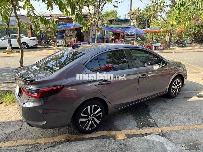 Honda City 2022 RS 1.5 AT - 70000 km