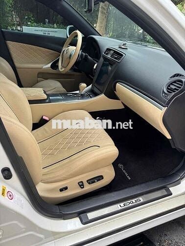Lexus IS250 2010 Trắng 50000 km