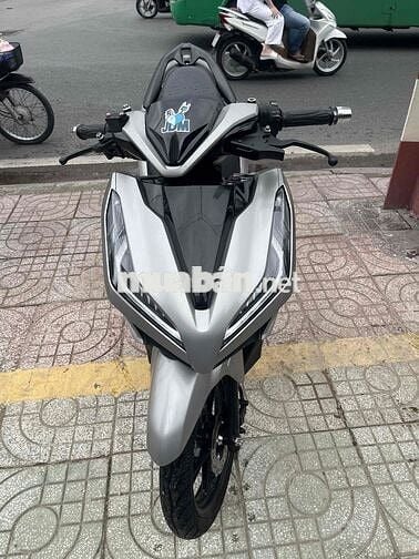 xe sạch đẹp như mới. xe 9 chủ đã đi pô xăng lửa