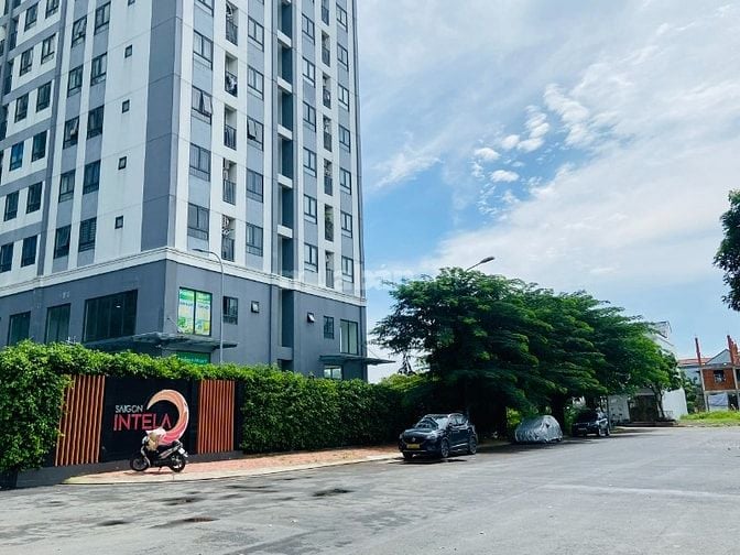 Cho thuê căn hộ 3 phòng ngủ, Sài Gòn Intela, nhà mới đẹp, căn góc!