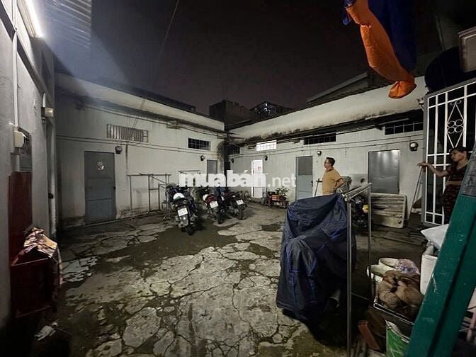 435m2 siêu rẻ gần chợ thủ đức ngang 14m. Giá 16 tỷ đặng thị rành