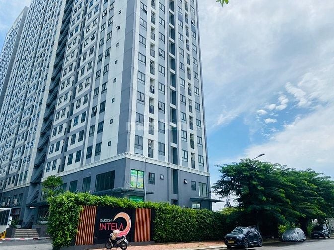 Cho thuê căn hộ 3 phòng ngủ, Sài Gòn Intela, nhà mới đẹp, căn góc!