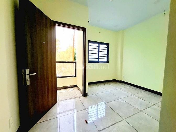 Bán nhà phố liền kề, thuận tiện mở văn phòng, spa, căn hộ dịch vụ