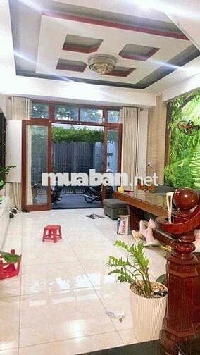 Nhà 1 trệt 3 lầu đẹp 5x20m Shr đg ô tô thông gần chợ Đầu Mối Bà Điểm