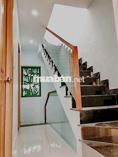 Nhà 1 Trệt 2 Lầu 3PN 3WC 4x15m Hẻm Xe Hơi Huỳnh Tấn Phát P.Bình Thuận