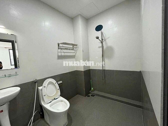 SIÊU PHẨM STUDIO BAN CÔNG FULL NỘI THẤT GẦN CẦU NGUYỄN VĂN CỪ