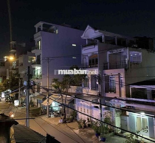 cho nam thuê phòng lầu 3 giá 1.6 triệu