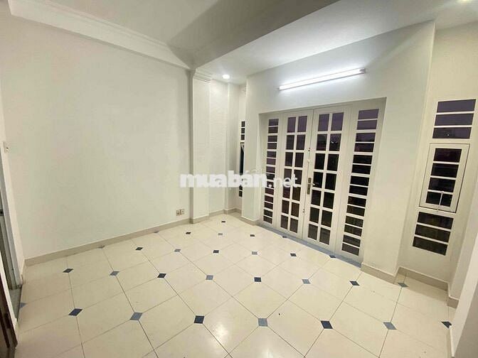 🏦 Nhà Mặt Tiền Kinh Doanh Phát Tài Phát Lộc