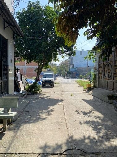 Bán nhà Nguyễn Văn Quá q12, khu dân cư Tân Tiến, 2 lầu, 5x23, 5 tỷ 950