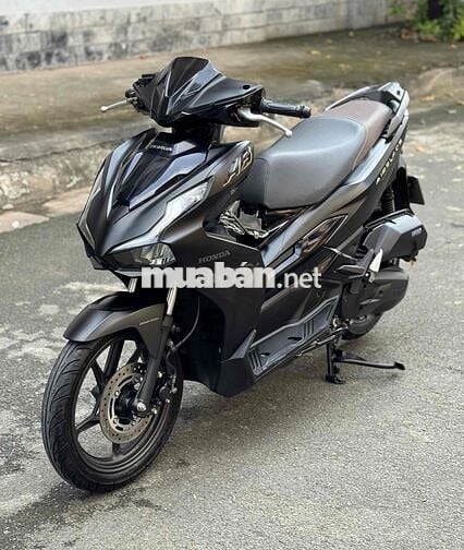 Honda Air Blade 125 2023 4val Đen nhám