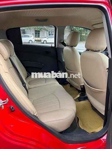 Chevrolet Spark 2011 LT 0.8 AT - 90000 km