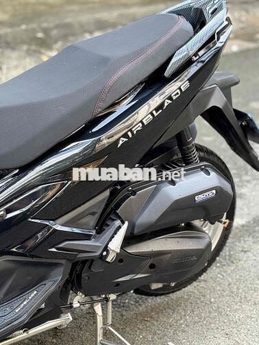 Honda Air Blade 125 2024 4val Đen bóng
