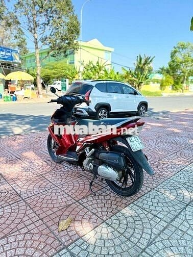 -Hayate 125 Cái Máy Êm Ngon Miển Bàn