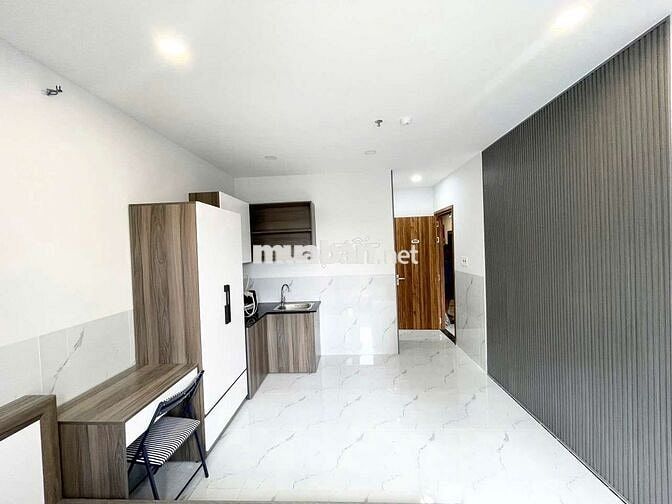 CHO THUÊ PHÒNG BANCON FULL NT Ở VƯỜN LÀI , Q12 GẦN NTS