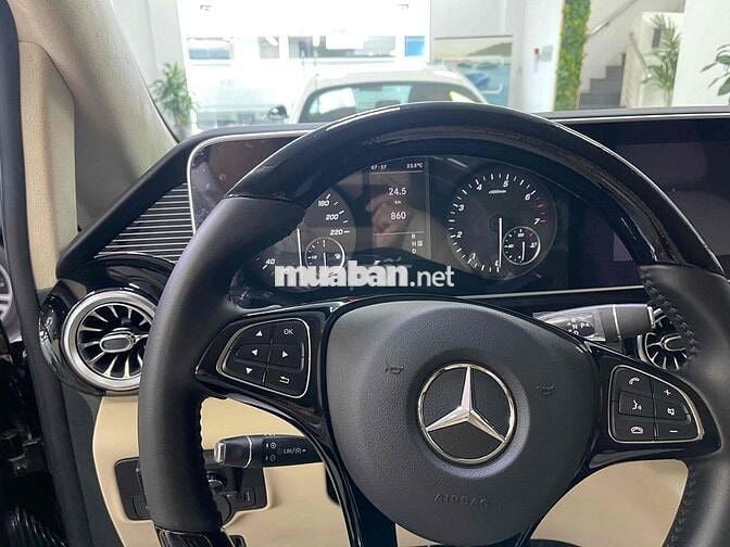 Mercedes Benz Vito Độ Maybach siêu lướt siêu sang